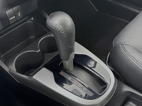 Used 2016 Honda Fit EX-L image 17