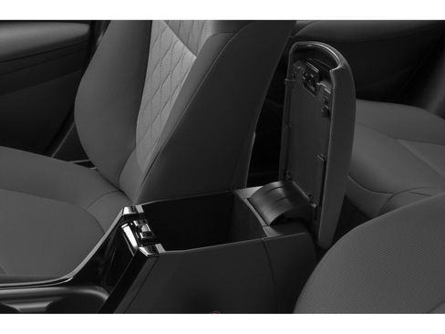 Used 2021 Toyota Corolla LE FWD image 9