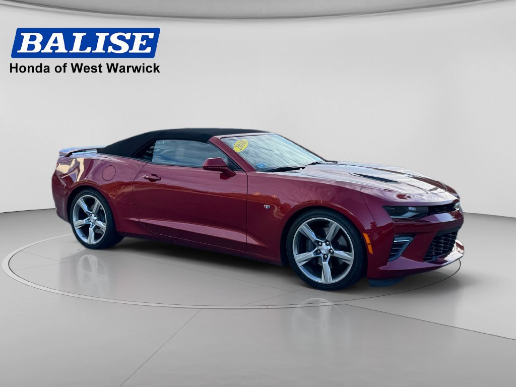 Used 2018 Chevrolet Camaro SS RWD image 3