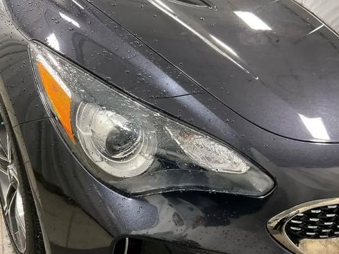 Used 2020 Kia Stinger GT-Line w/ Sun & Sound Package AWD/4WD image 31