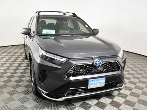Used 2024 Toyota RAV4 SE w/ Weather & Moonroof Package AWD/4WD image 3