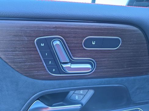 New 2026 Mercedes-Benz GLB 250 GLB 250 image 11