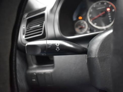 Used 2004 Honda CR-V LX image 22