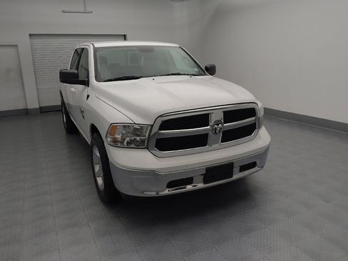 Used 2021 RAM 1500 Classic SLT image 14