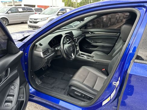 Used 2019 Honda Accord Sport image 10