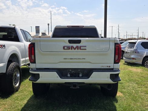 Used 2020 GMC Sierra 2500 AT4 AWD/4WD image 5