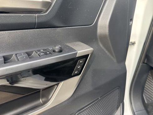 Used 2023 Toyota Tundra Limited image 9