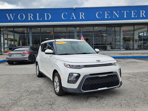 Used 2021 Kia Soul S FWD image 1