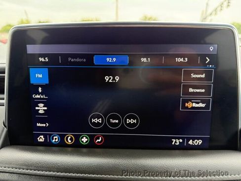 Used 2021 Chevrolet Tahoe LT w/ Signature Plus Package w/ LT Signature Package image 28