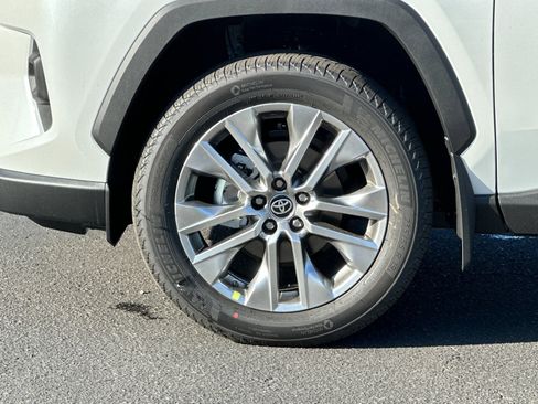 New 2025 Toyota RAV4 XLE Premium image 24