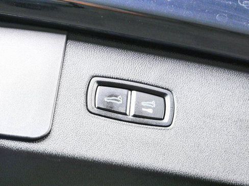 Certified 2023 Porsche Cayenne Platinum Edition AWD/4WD image 33