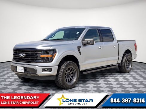 Used 2025 Ford F150 XLT w/ Equipment Group 302A MID RWD image 1