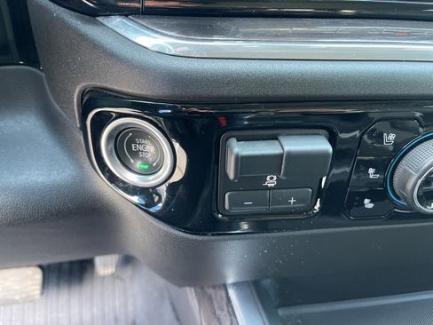 Certified 2024 Chevrolet Silverado 2500 LTZ w/ LTZ Plus Package image 33