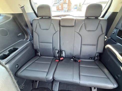 Used 2024 Kia Telluride SX image 12