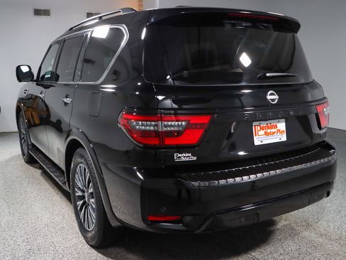 Used 2022 Nissan Armada SL w/ Midnight Edition Package image 9