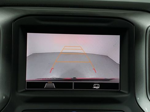 Used 2024 Chevrolet Silverado 1500 Custom image 17