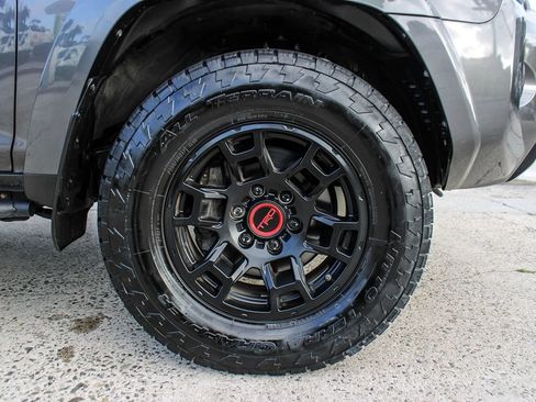 Used 2022 Toyota 4Runner TRD Pro AWD/4WD image 11