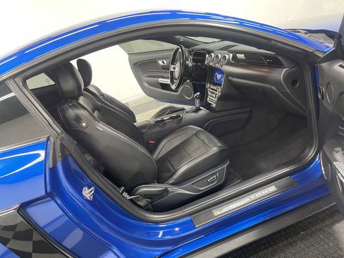 Used 2018 Ford Mustang GT Premium w/ Equipment Group 401A RWD image 13