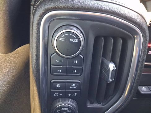 Used 2022 Chevrolet Silverado 2500 LTZ w/ LTZ Plus Package AWD/4WD image 18