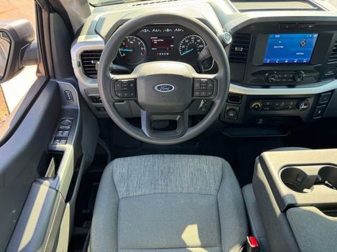 Used 2023 Ford F150 XLT image 11