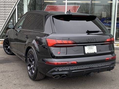 New 2026 Audi SQ7 Prestige image 3