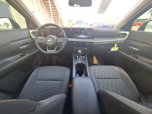 New 2026 Nissan Kicks SV w/ SV Premium Package FWD image 14
