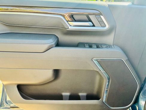 New 2026 Chevrolet Silverado 2500 LT w/ Convenience Package AWD/4WD image 18