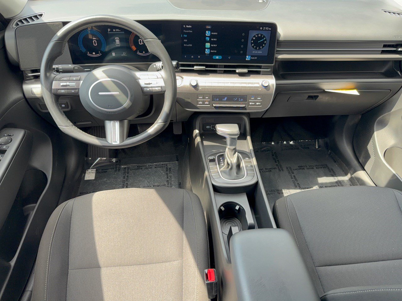 Used 2025 Hyundai Kona SEL FWD image 17