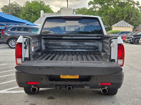Used 2023 Honda Ridgeline RTL-E image 24