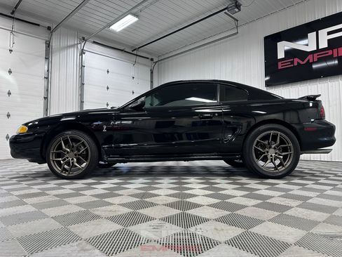 Used 1996 Ford Mustang Cobra image 11