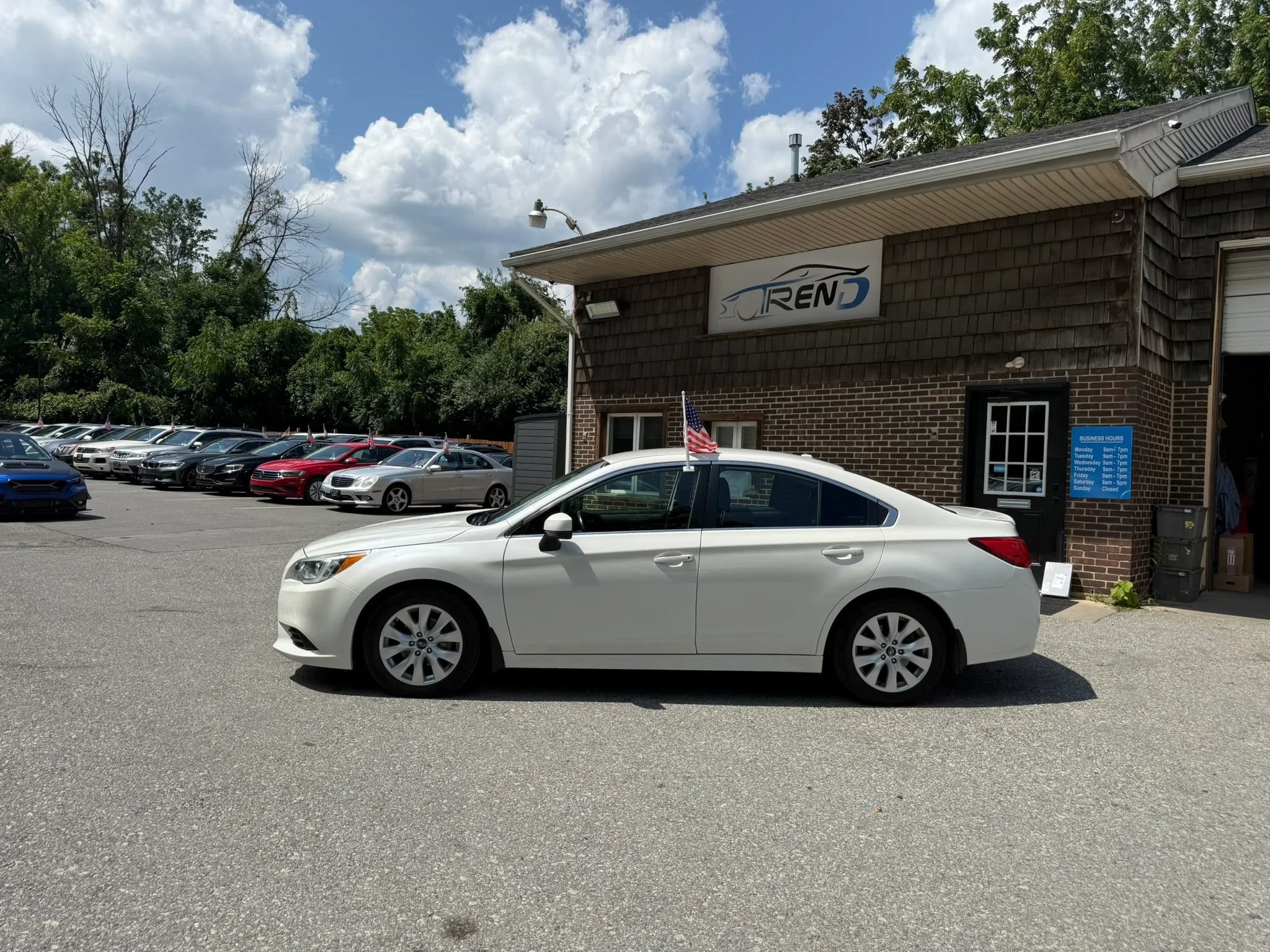 Used 2015 Subaru Legacy 2.5i Premium AWD/4WD image 6