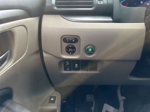 Used 2019 Honda Pilot EX image 24