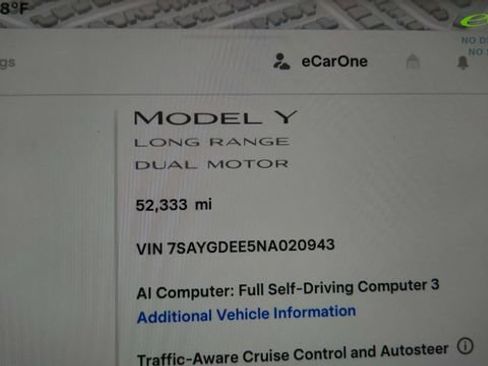 Used 2022 Tesla Model Y Long Range AWD/4WD image 40