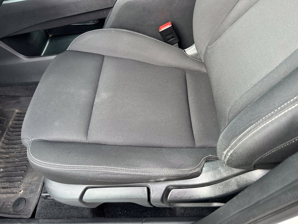Used 2023 Nissan Rogue S AWD/4WD image 15