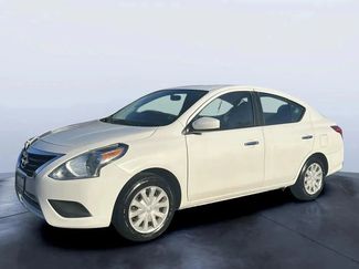 Used 2016 Nissan Versa SV image 1