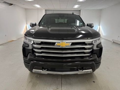 New 2026 Chevrolet Silverado 1500 High Country w/ High Country Premium Package image 2