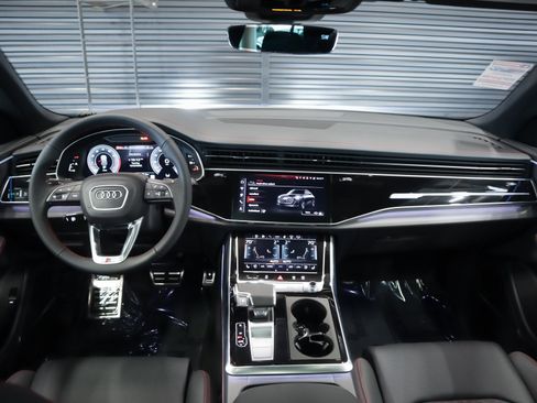 New 2026 Audi Q8 Prestige image 7