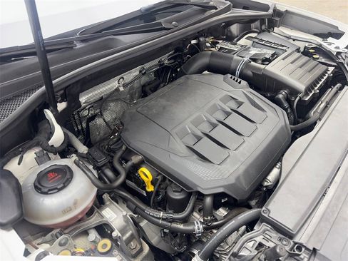 Used 2022 Audi Q3 2.0T Premium w/ Convenience Package image 77