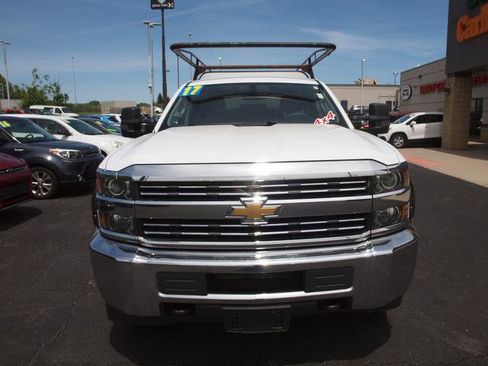 Used 2017 Chevrolet Silverado 2500 W/T w/ WT Fleet Convenience Package AWD/4WD image 4