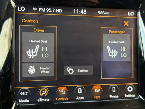 Used 2018 Jeep Compass Limited w/ Navigation Group AWD/4WD image 33