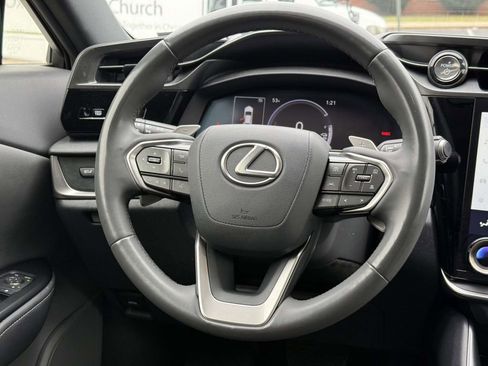 Used 2023 Lexus RZ 450e Premium w/ Accessory Package (2T) image 9