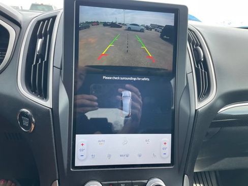 Used 2021 Ford Edge ST-Line FWD image 14