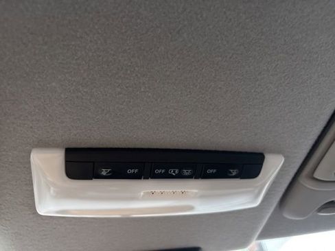 Used 2020 Nissan Kicks SV w/ Exterior Package image 19