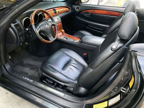 Used 2006 Lexus SC 430 Convertible RWD image 14