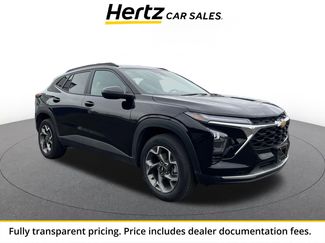 Used 2025 Chevrolet Trax LT w/ LT Convenience Package FWD video 1