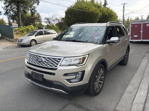 Used 2017 Ford Explorer Platinum AWD/4WD image 1