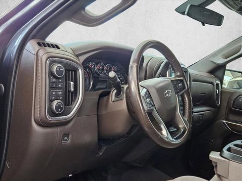 Used 2021 Chevrolet Silverado 1500 RST image 7