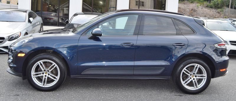 Used 2019 Porsche Macan AWD/4WD image 7