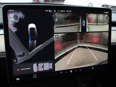 Used 2023 Tesla Model Y Long Range AWD/4WD image 46