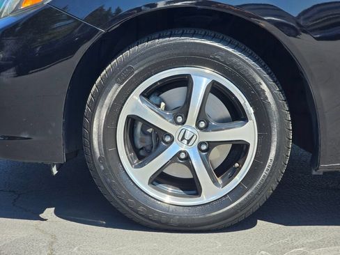 Used 2015 Honda Civic SE image 17